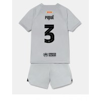 Dres Barcelona Gerard Pique #3 Rezervni za djecu 2022-23 Kratak Rukav (+ kratke hlače)